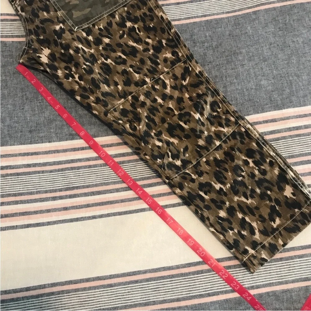 CURRENT/ELLIOT Camo Leopard Cropped Ankle Pants - Picture 13 of 14
